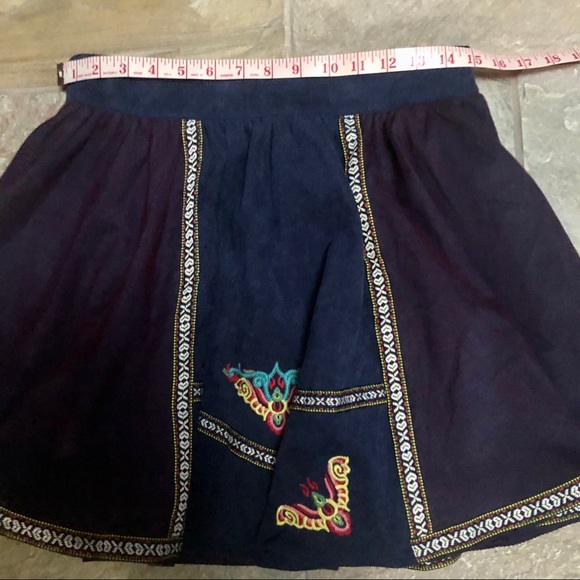 NWT Embroidered Skort - Picture 8 of 9